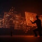 Imagen de un ingeniero de software utilizando pantallas flotantes representando la infraestructura de builds automatizados con .NET Unified Build y AI en startups tecnológicas.