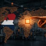 Transferencia de control de Nexperia semiconductores entre Holanda y China con impacto en startups de hardware y producción automotriz.