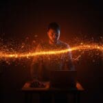 Representación visual de comunicaciones confiables TCP en SaaS con flujos de datos en tonos naranja y negro, destacando la importancia del protocolo en el desarrollo de software moderno.