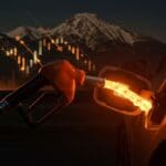 Precios de gasolina en Colorado en mínimos históricos con impacto en movilidad eléctrica y mercado energético startup.