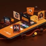 Pantalla de smartphone mostrando videos cortos personalizados en Disney+, ilustrando tendencias de contenido digital y personalización para 2026.