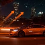 Tesla lanza robotaxi autónomo en Austin destacando innovación y movilidad autónoma en el ecosistema tecnológico.